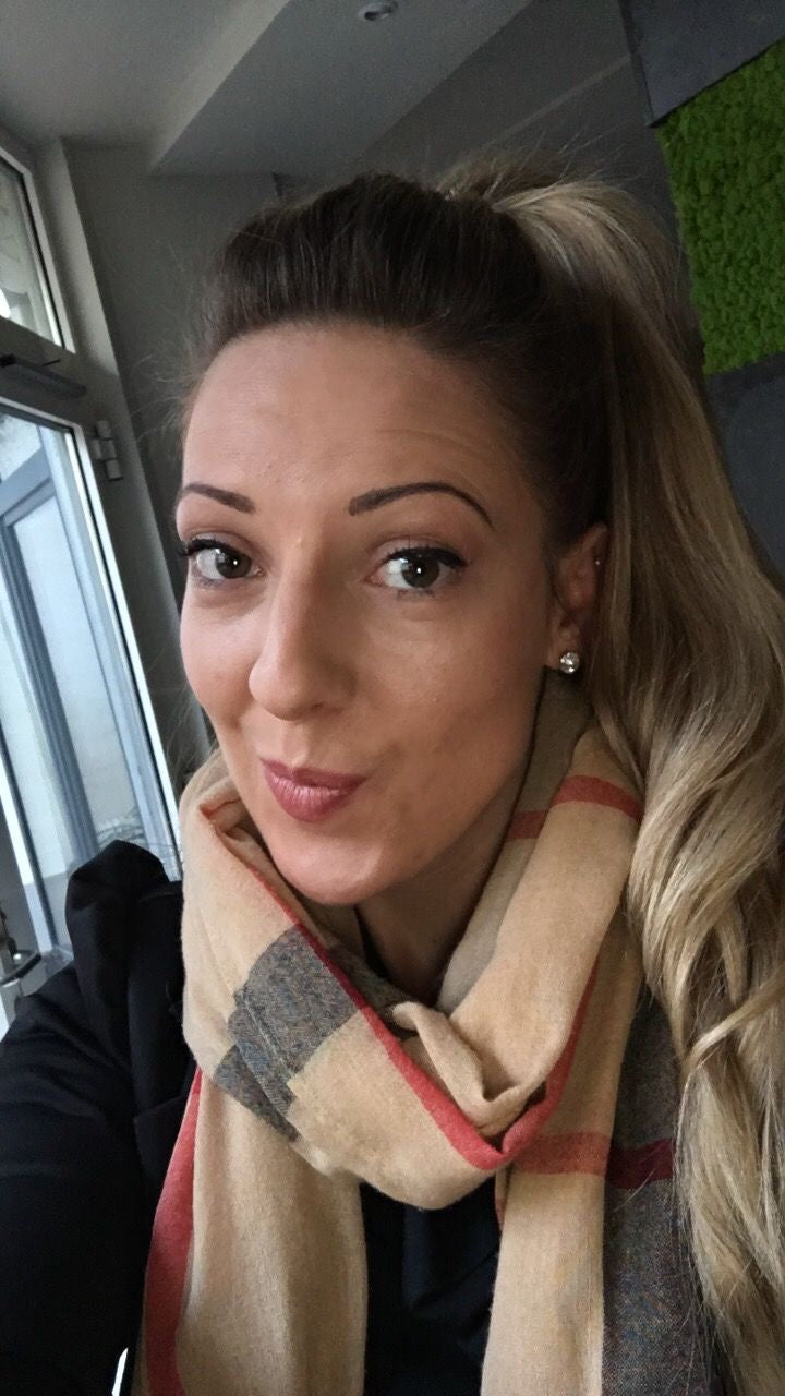 Isabel S.